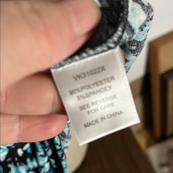 Plus size sleeveless blouse sailor tie metal clip roomy stretch - Picture 3 of 6